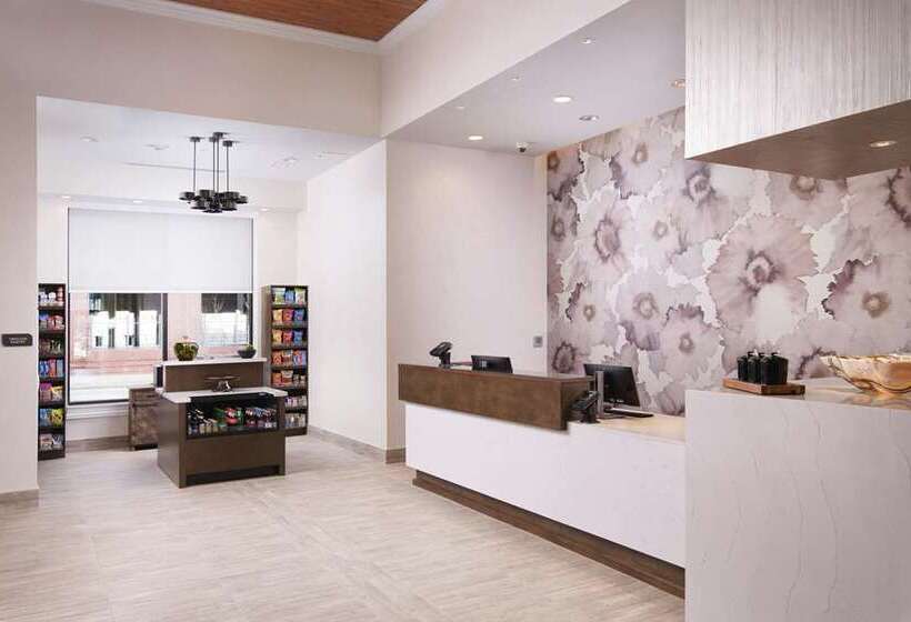 Otel Hilton Garden Inn Memphis Downtown Beale Street