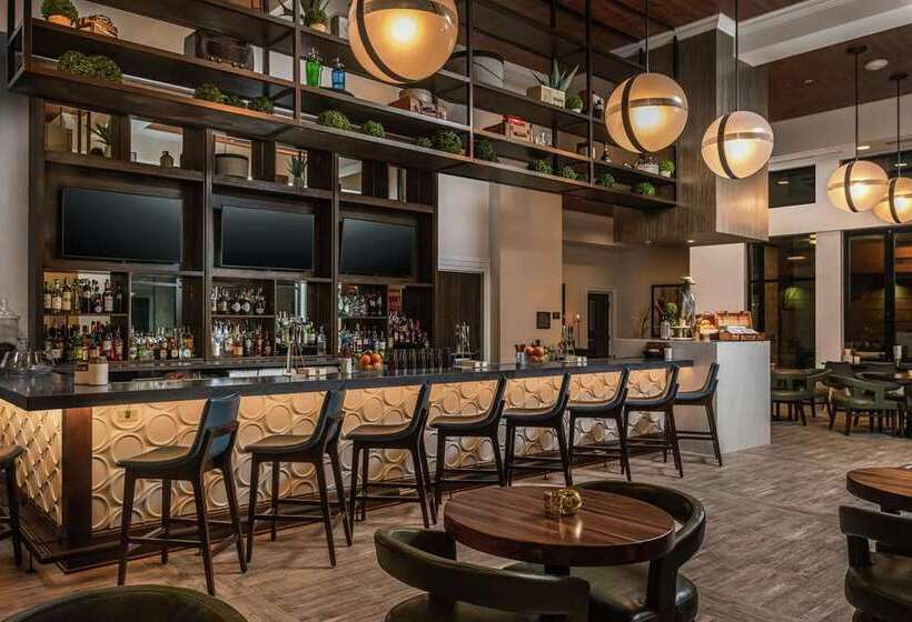 Otel Hilton Garden Inn Memphis Downtown Beale Street