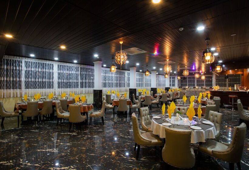 فندق The Avenue Calangute