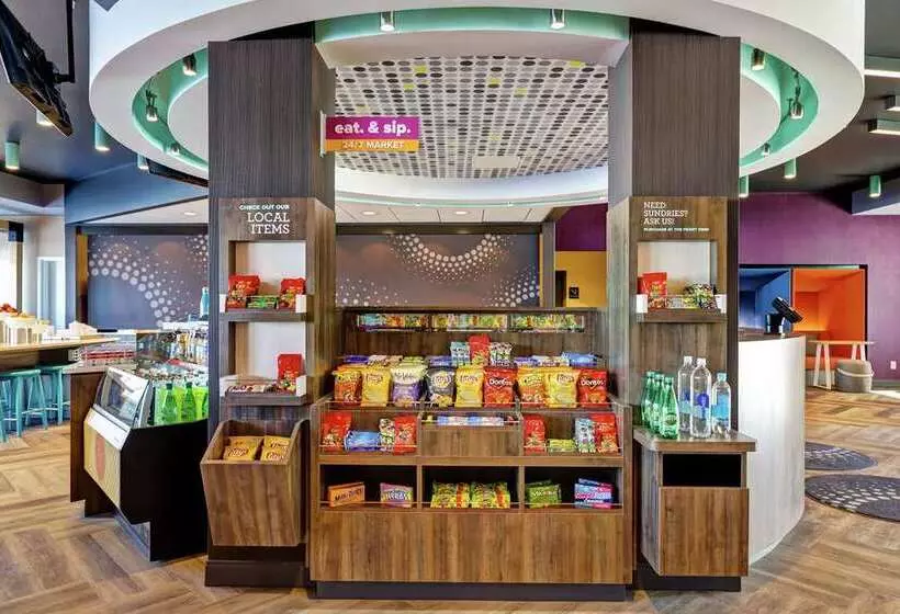 Hotelli Tru By Hilton Edmonton Windermere