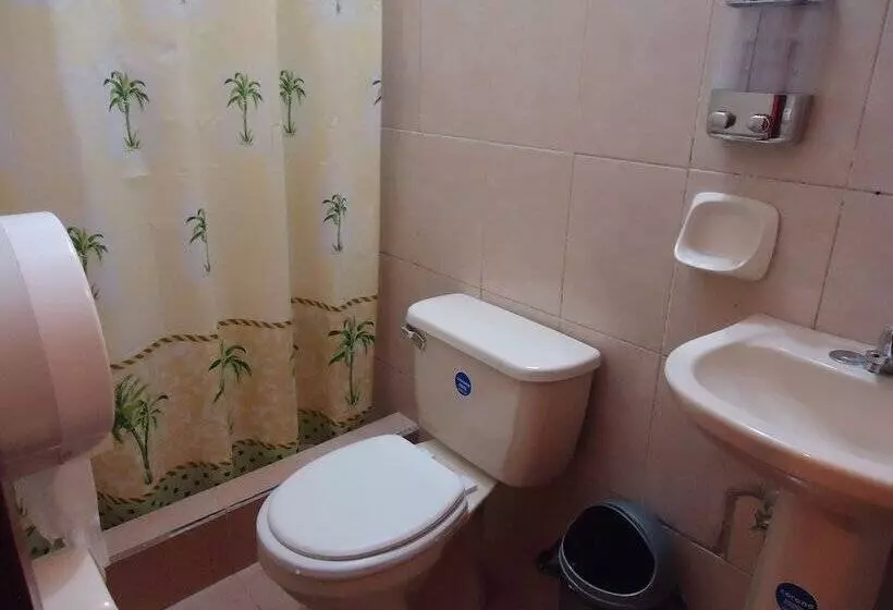 پانسیون Hostal Aly 2