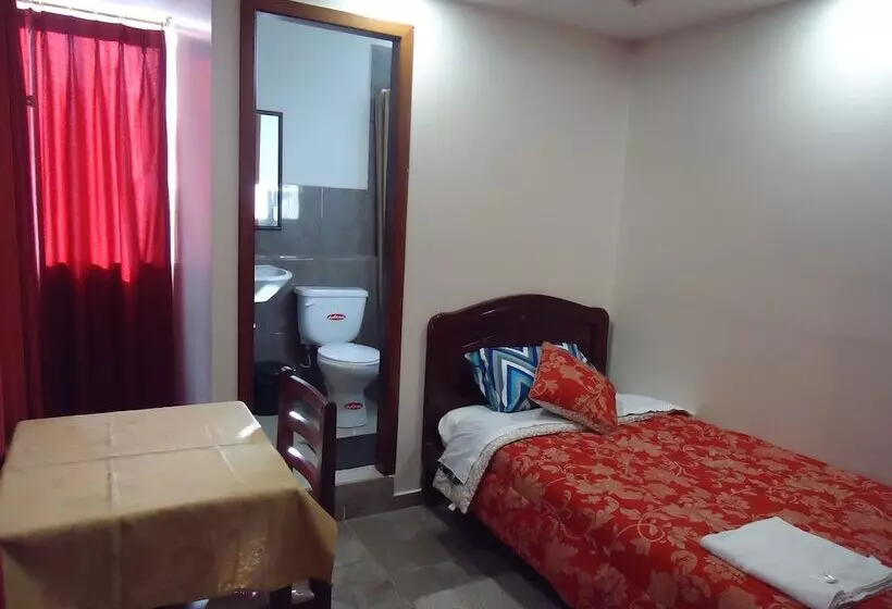 پانسیون Hostal Aly 2