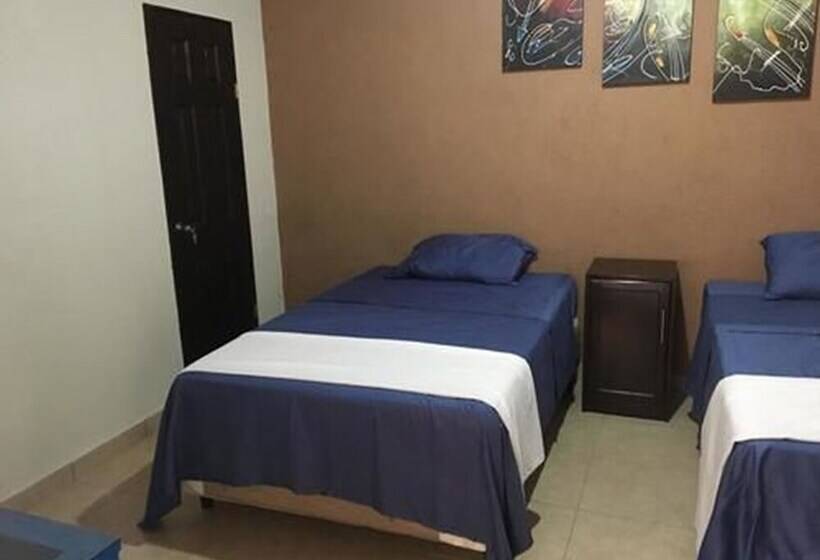 پانسیون Hostal Tía Mema