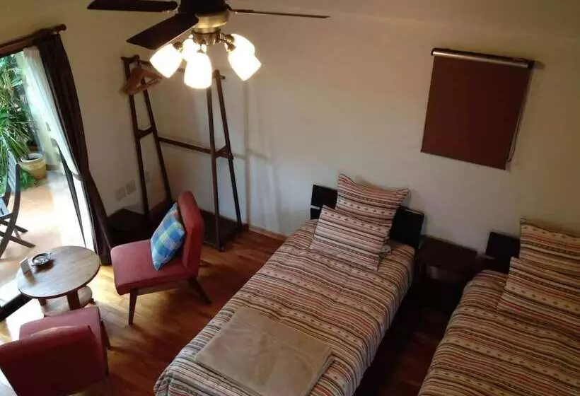 Retkeilymaja Akachichi Guesthouse