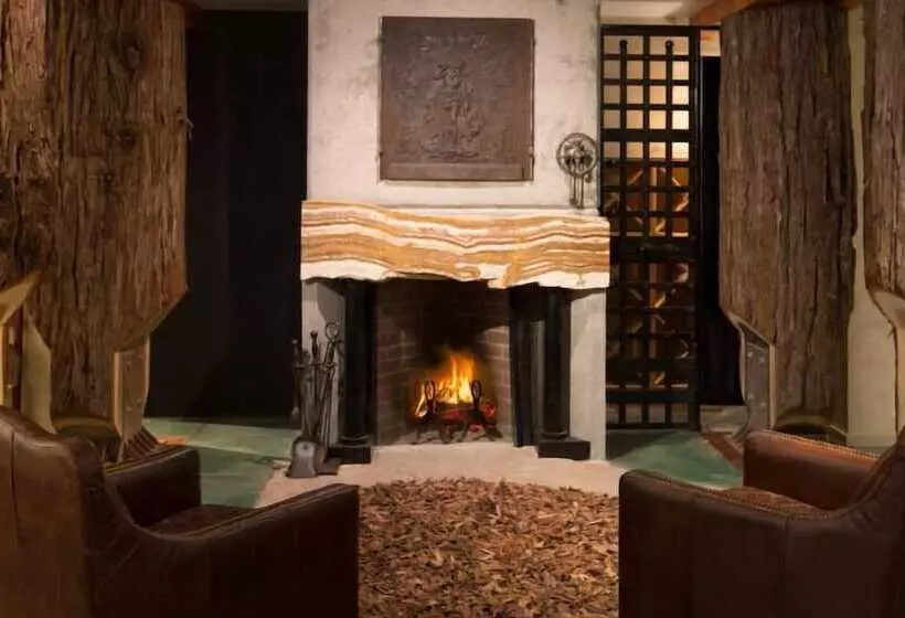 Retkeilymaja The Inn At Newport Ranch