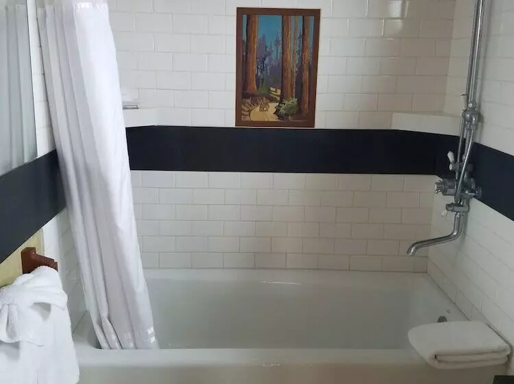 Retkeilymaja The Inn At Newport Ranch