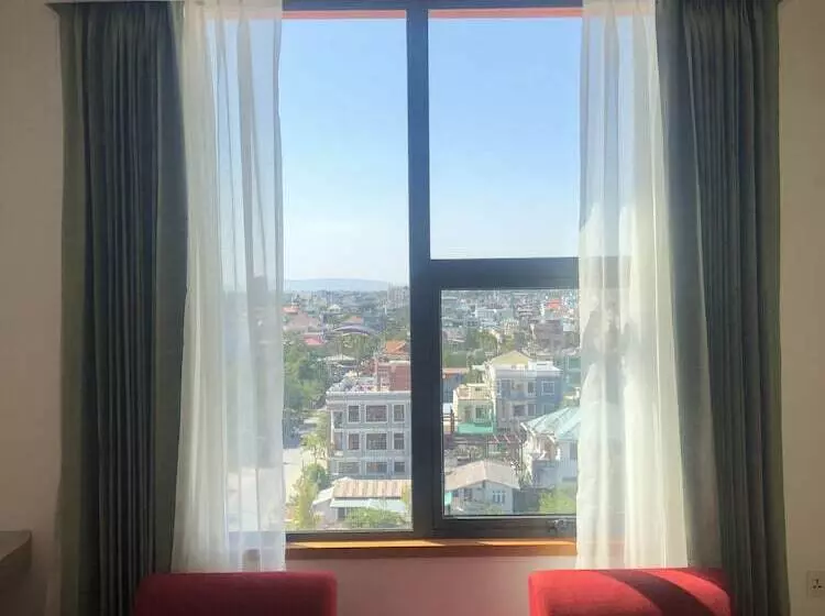 Ritz Grand Hotel Mandalay