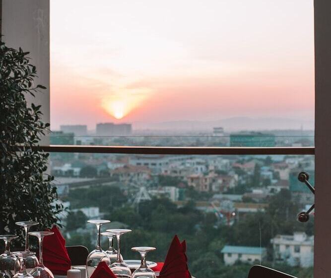 Ritz Grand Hotel Mandalay