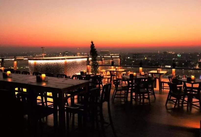 Ritz Grand Hotel Mandalay