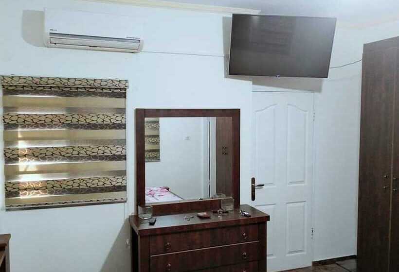 پانسیون Aman Hostel