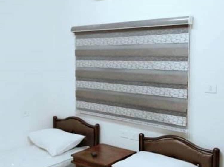 پانسیون Aman Hostel