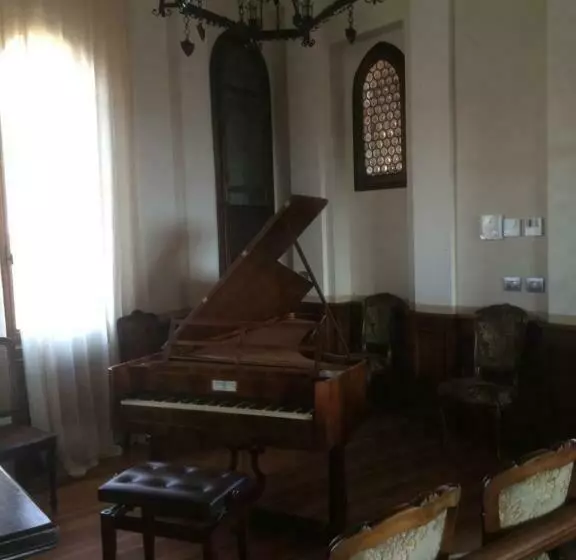 Aamiaismajoitus (B&B) Castello Mellana