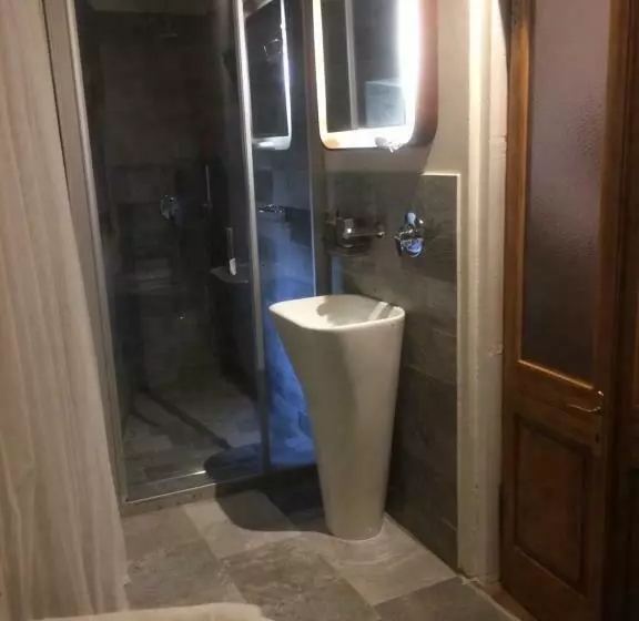 Aamiaismajoitus (B&B) Castello Mellana