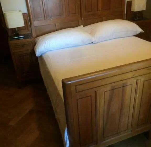 Aamiaismajoitus (B&B) Castello Mellana