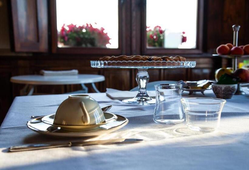 مبيت وإفطار Castello Mellana