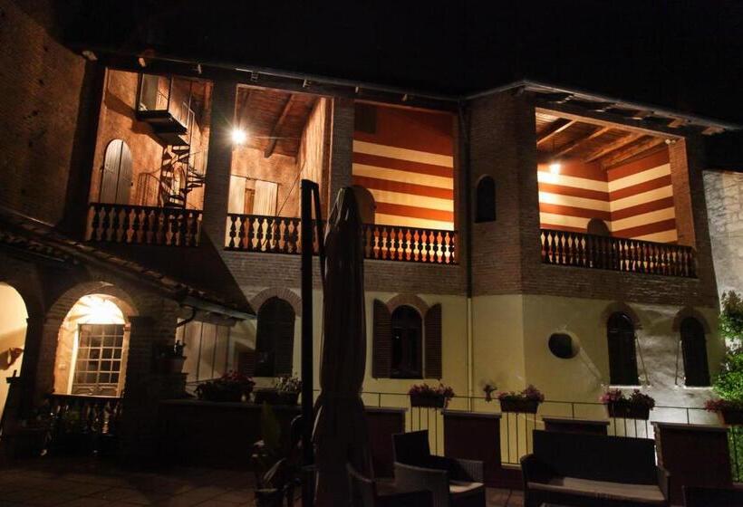 مبيت وإفطار Castello Mellana