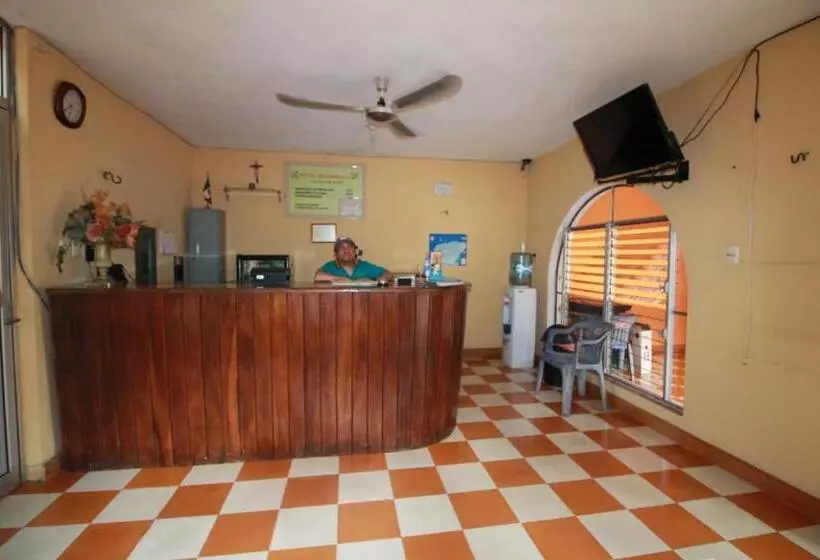 Hotel Bugambilias