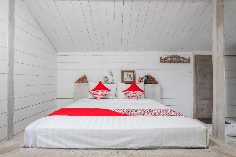 Hotel Oyo 156 Wirasamala Villa