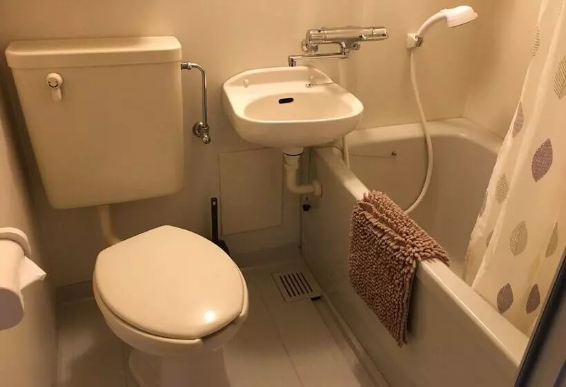 Yenn's Marina Inn Zamami Condominium