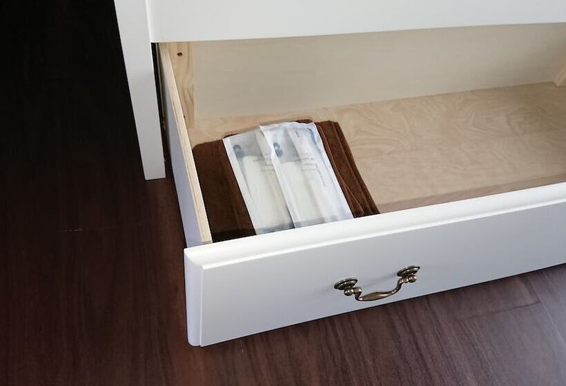 Yenn's Marina Inn Zamami Condominium