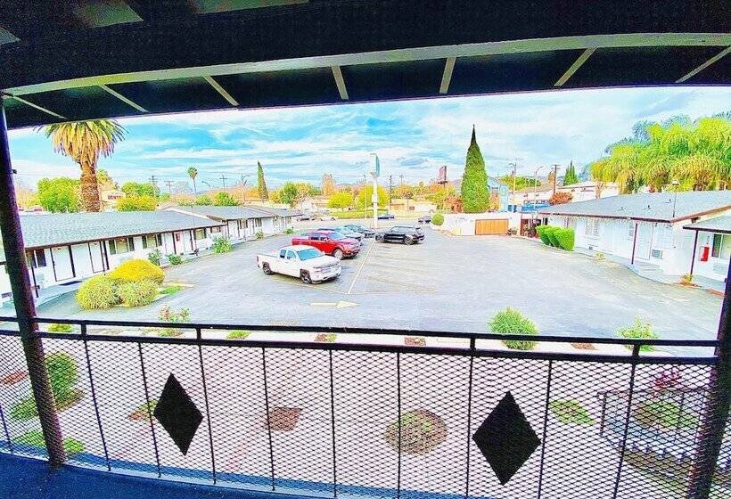 호텔 Casa Blanca Inn & Suites Whittier