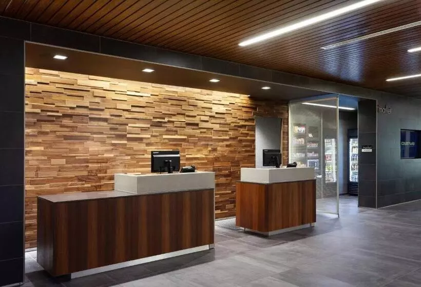 هتل Courtyard By Marriott Winter Haven