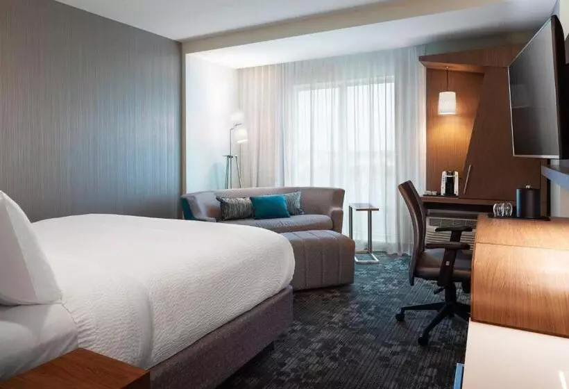 هتل Courtyard By Marriott Winter Haven