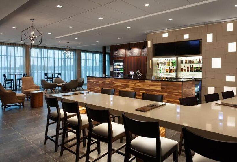 فندق Courtyard By Marriott Winter Haven