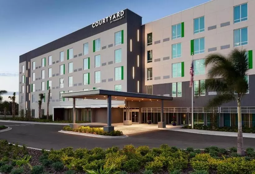 هتل Courtyard By Marriott Winter Haven