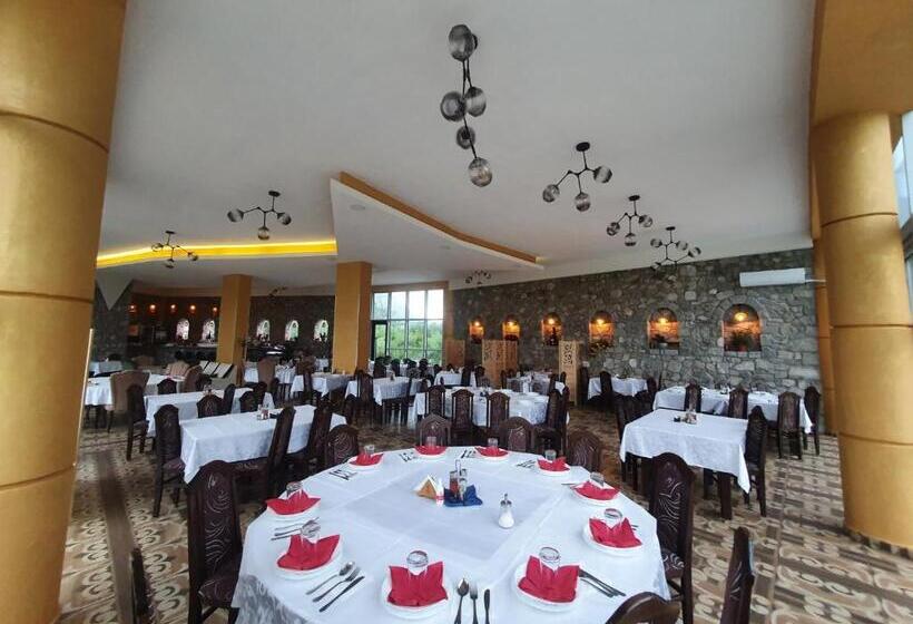 هتل & Restaurant Ada