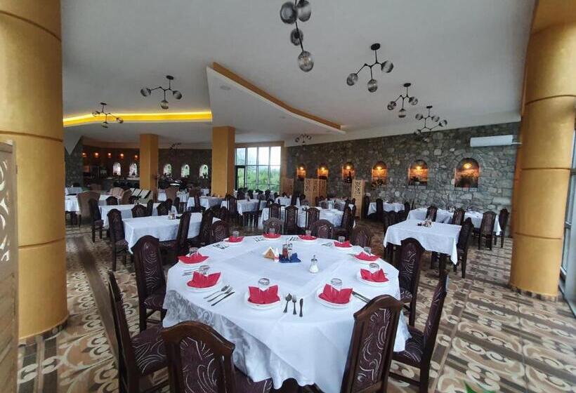 هتل & Restaurant Ada