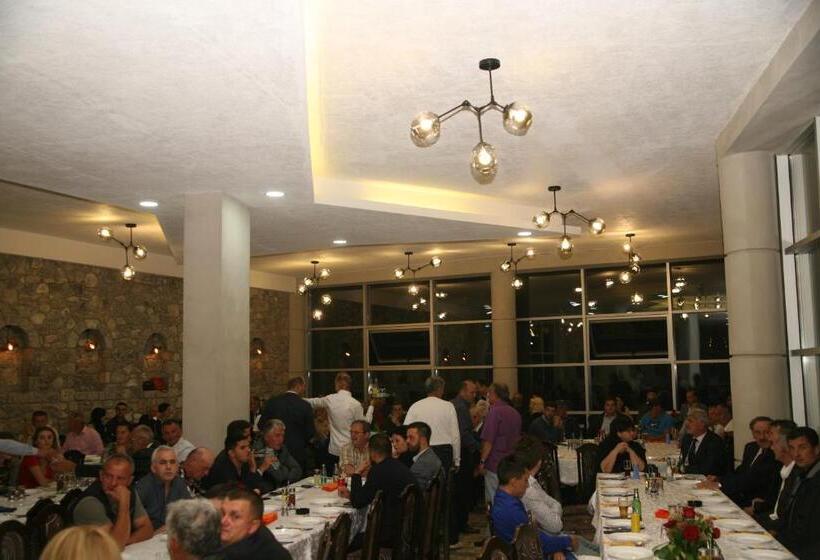 هتل & Restaurant Ada