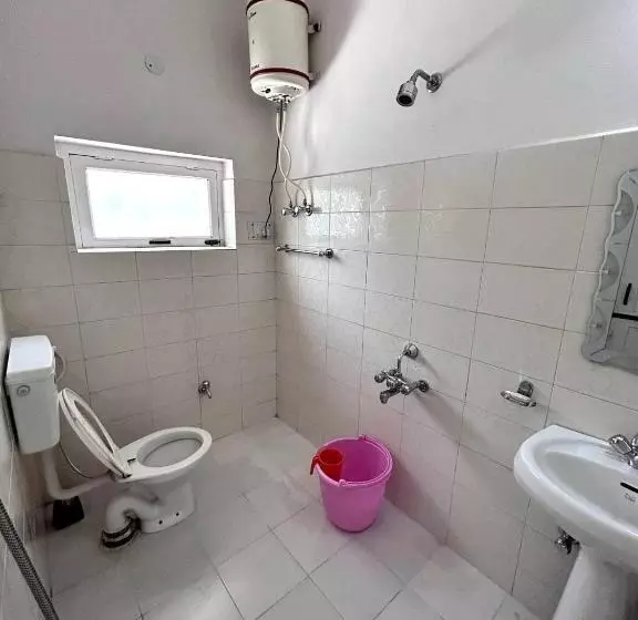 پانسیون Nilza Guest House