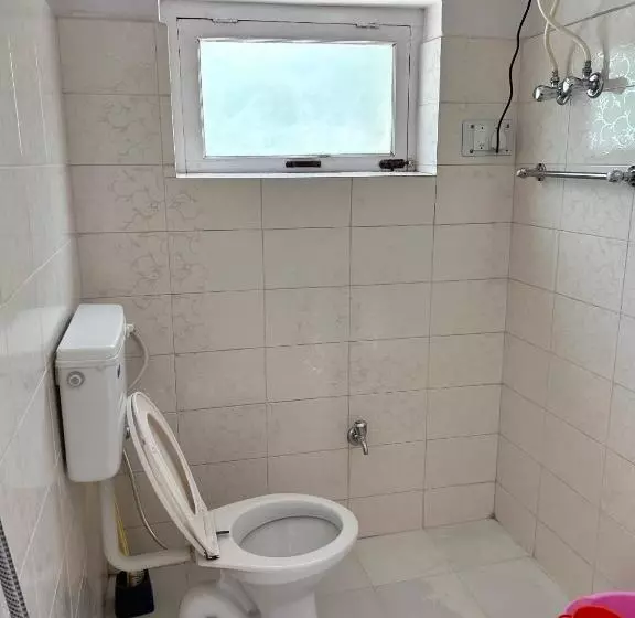 پانسیون Nilza Guest House