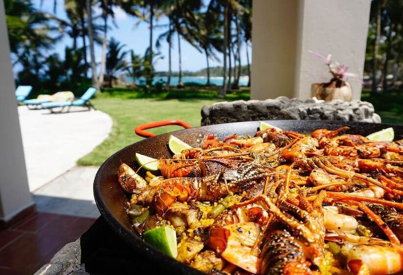 Baoba Breeze Bed & Breakfast Beachfront Paradise