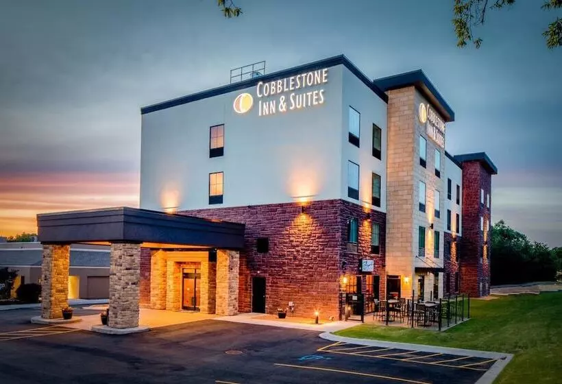 ホテル Cobblestone Inn & Suites  Fairfield Bay