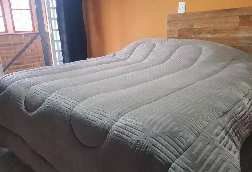 ペンション Pousada Kolonisten Haus