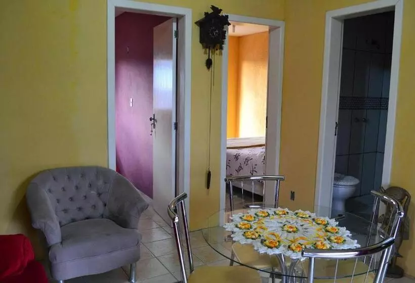 ペンション Pousada Kolonisten Haus