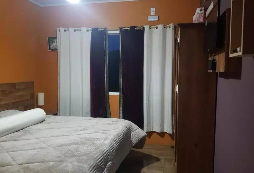 ペンション Pousada Kolonisten Haus