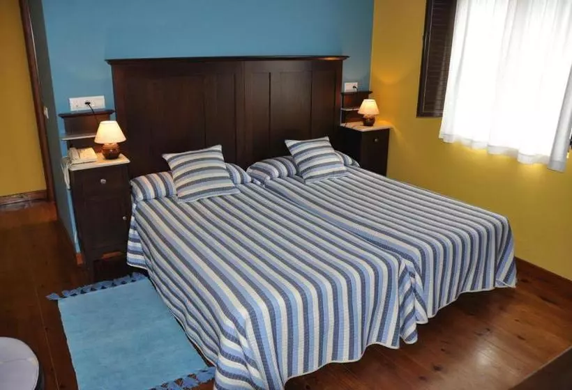 هتل Apartamentos El Meirel