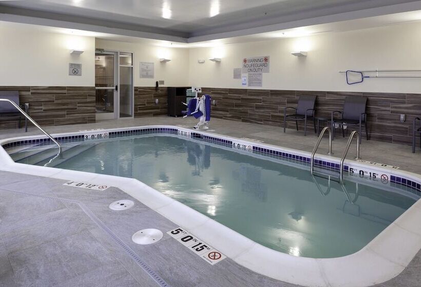 בית מלון כפרי Fairfield Inn & Suites By Marriott Fort Morgan