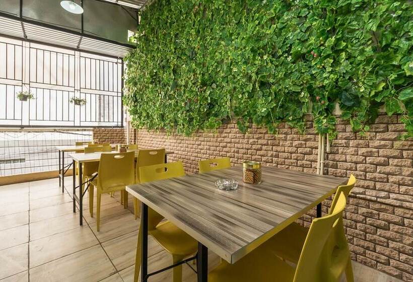 بنسيون Reddoorz At Tara Homestay Palembang