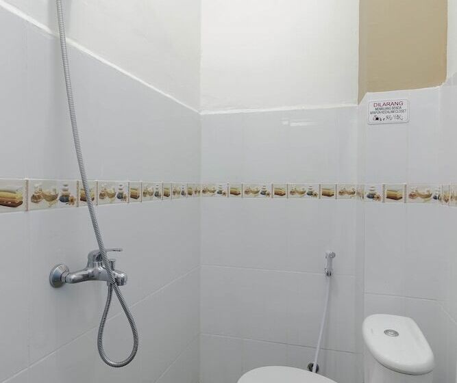 بنسيون Reddoorz At Tara Homestay Palembang