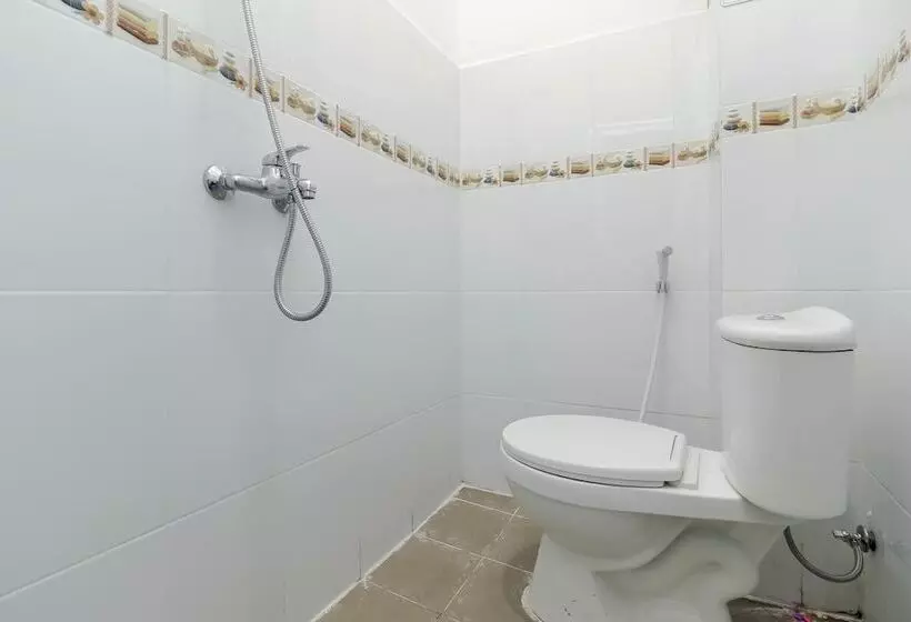 ペンション Reddoorz At Tara Homestay Palembang