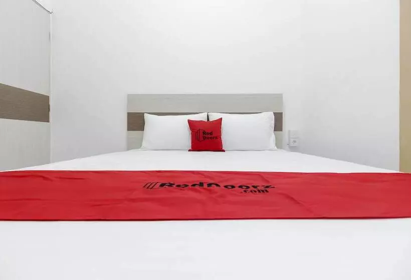 ペンション Reddoorz At Tara Homestay Palembang