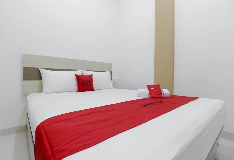 بنسيون Reddoorz At Tara Homestay Palembang