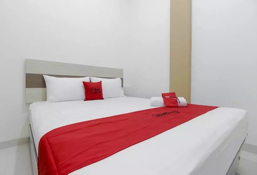 ペンション Reddoorz At Tara Homestay Palembang