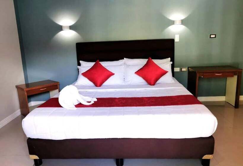 בית מלון כפרי Charms