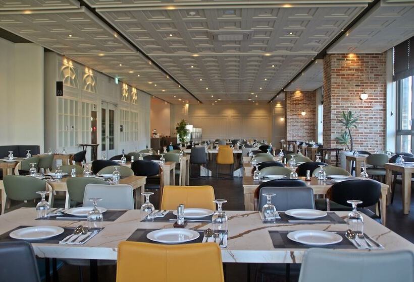 Hotel Golden Tulip Ever Yongin