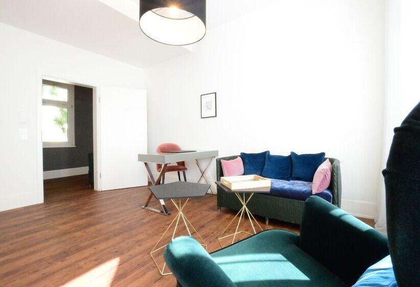 Отель Luxstay Bad Nauheim Self Check In